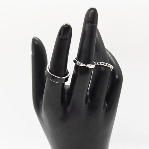 Minimalist Stacking Rings - Picture 2 of 4